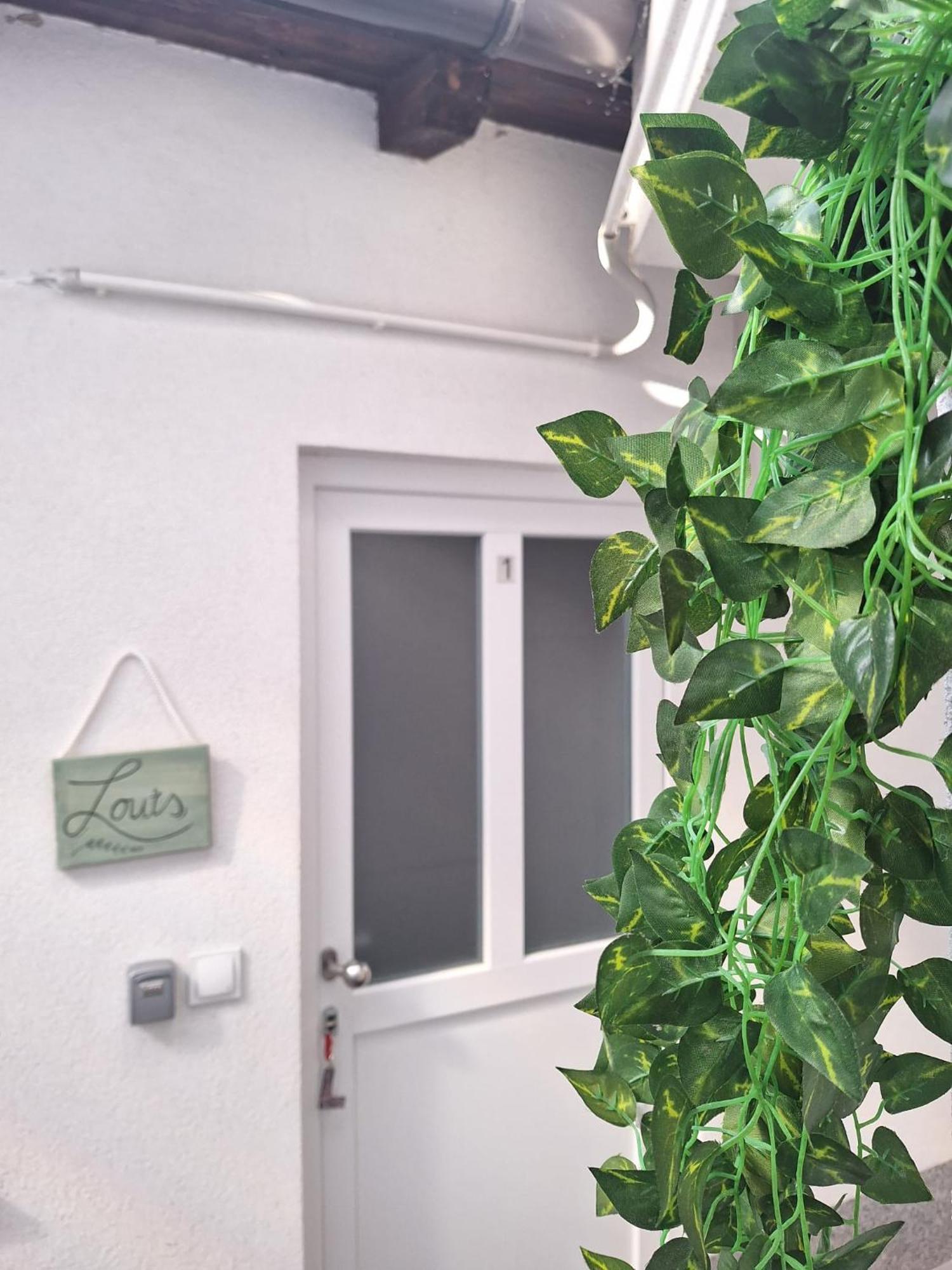 Studio Apartmani Louis I Lola Zagreb Exterior foto