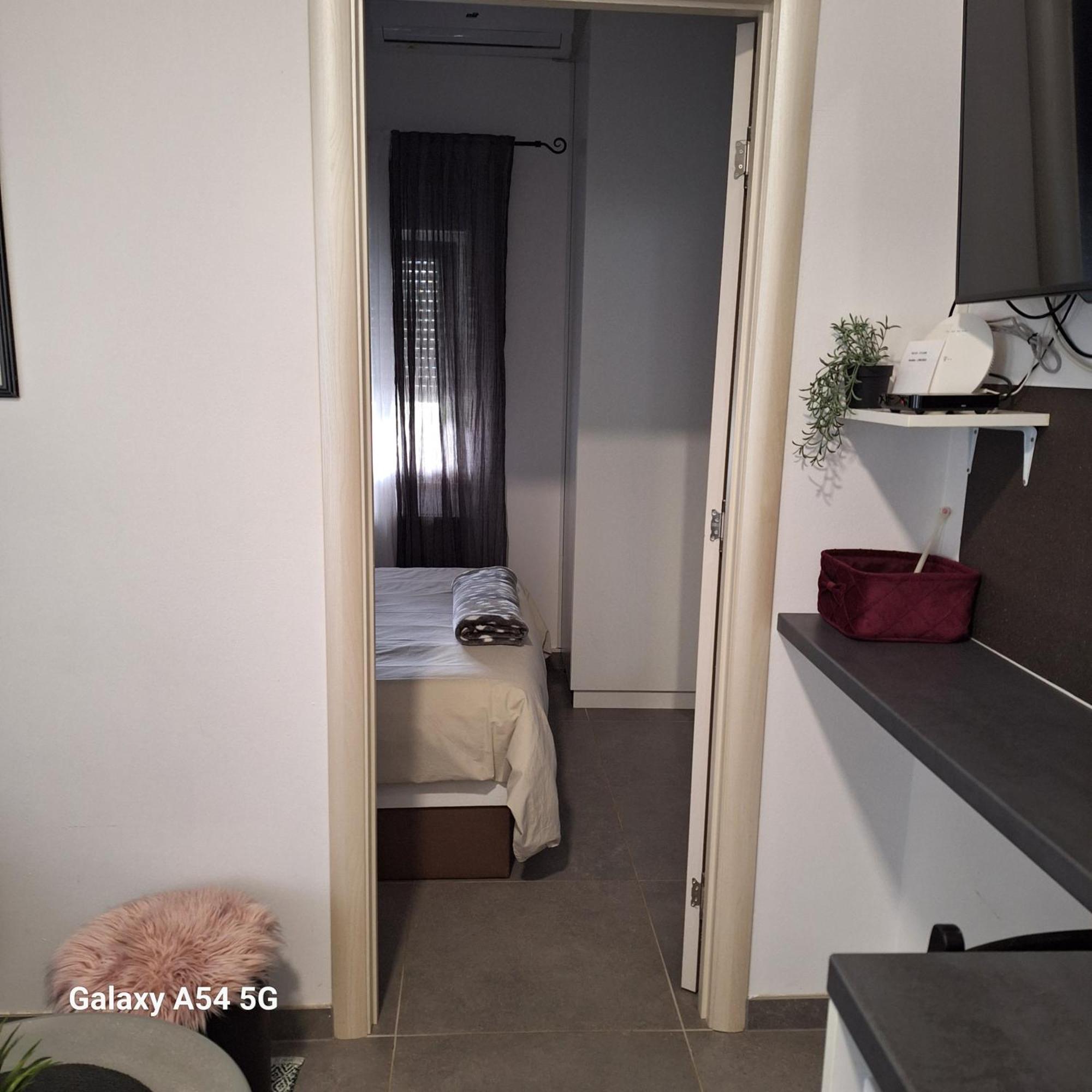 Studio Apartmani Louis I Lola Zagreb Exterior foto