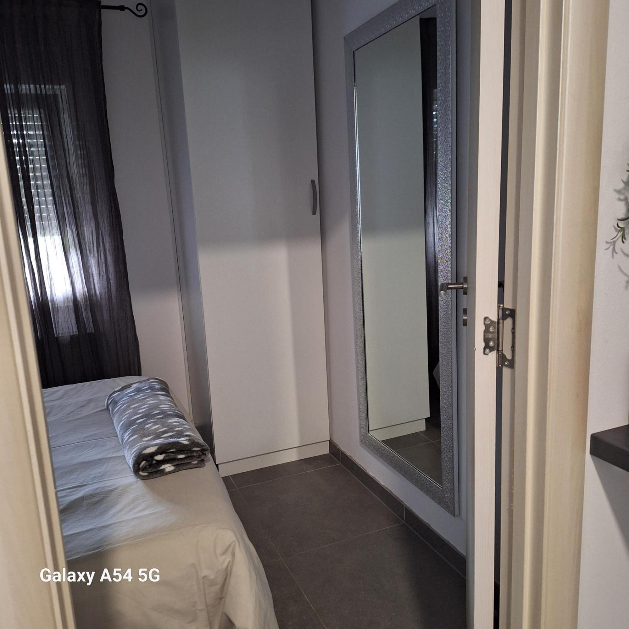 Studio Apartmani Louis I Lola Zagreb Exterior foto
