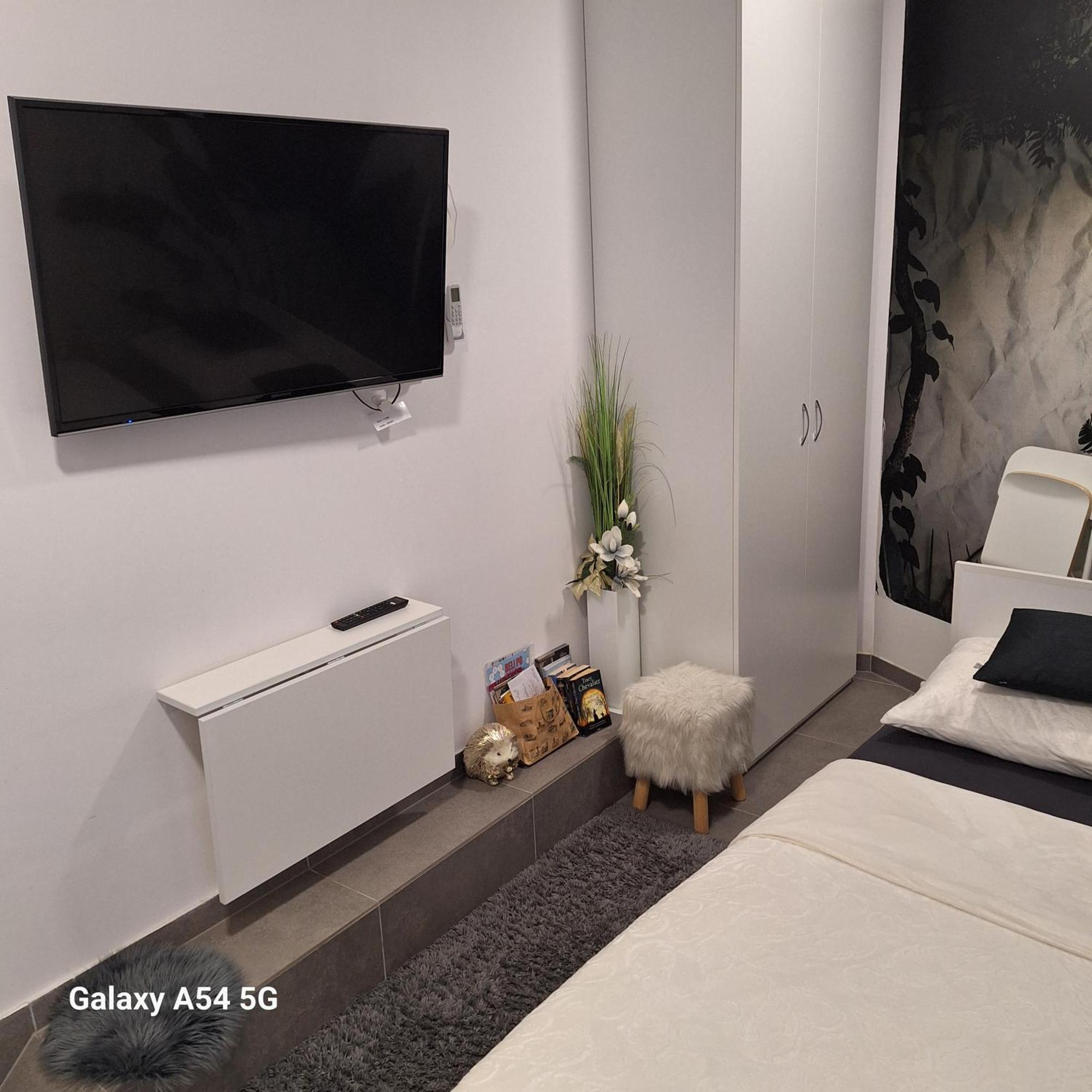 Studio Apartmani Louis I Lola Zagreb Exterior foto