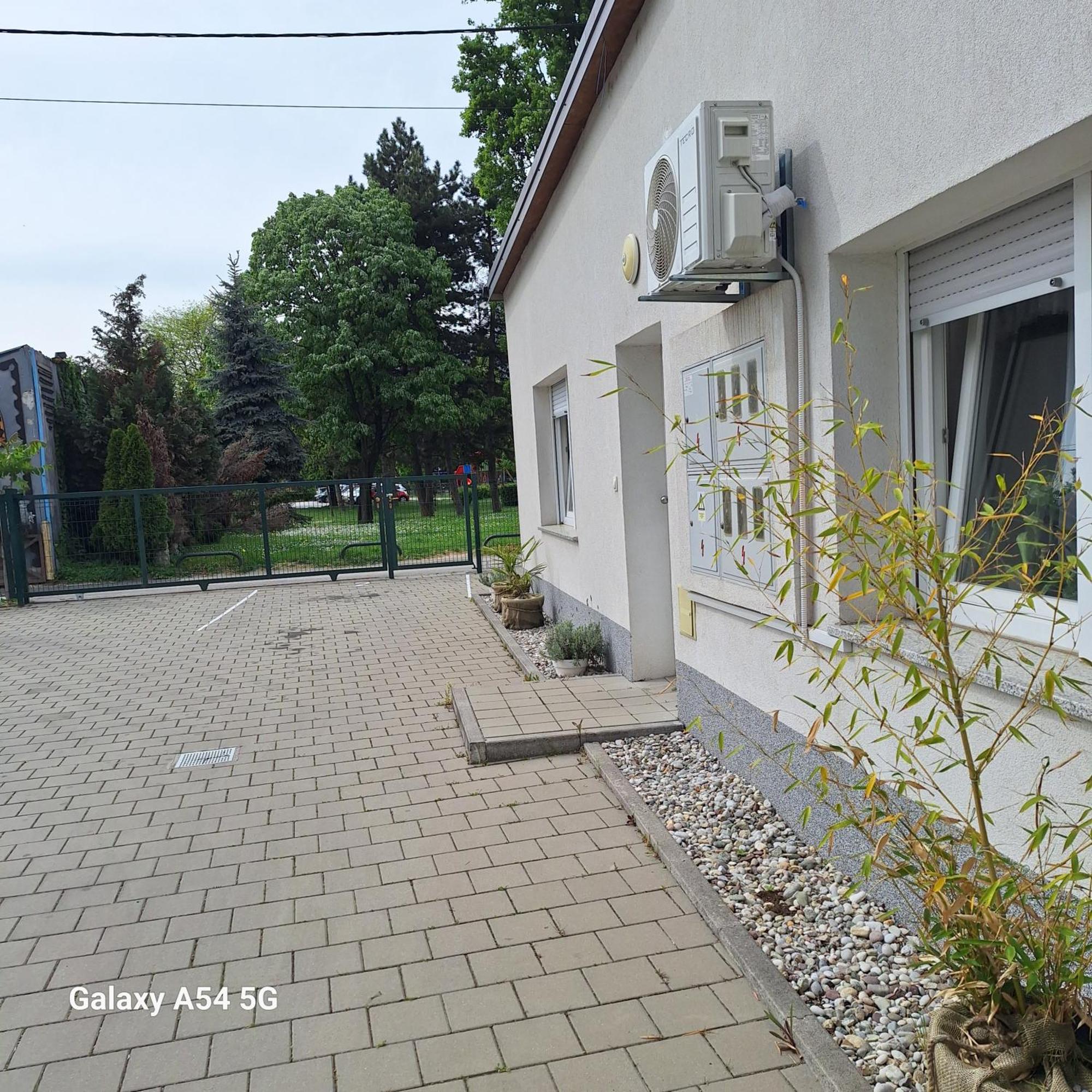Studio Apartmani Louis I Lola Zagreb Exterior foto